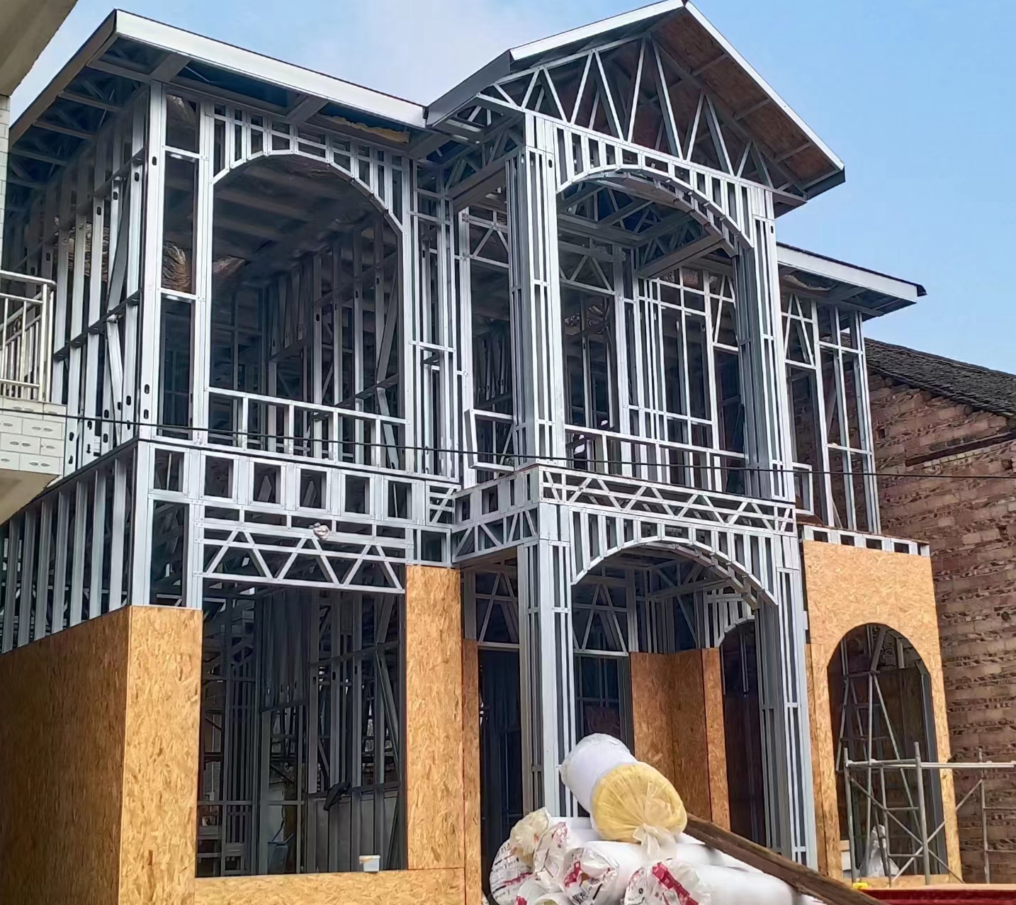 輕鋼別墅怕潮濕嗎？