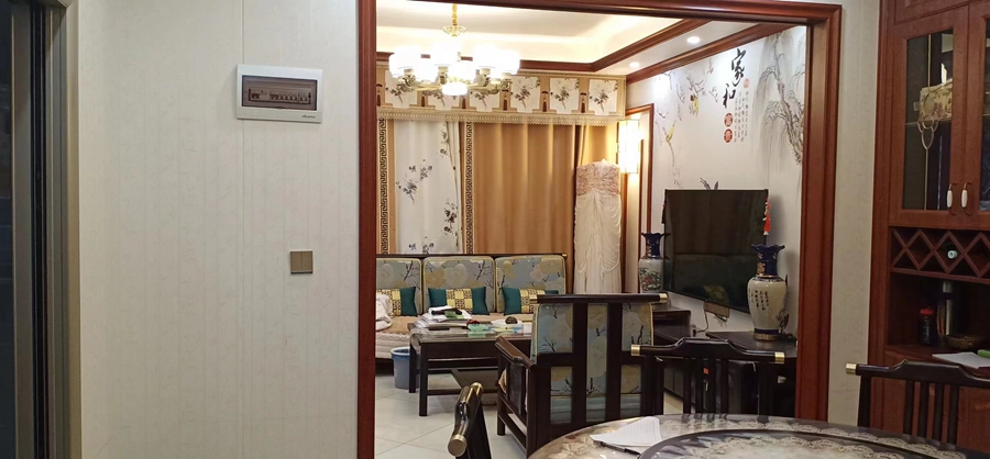 輕鋼房屋是否可以通過鋪設地暖系統提供舒適的室內溫度？(圖2)